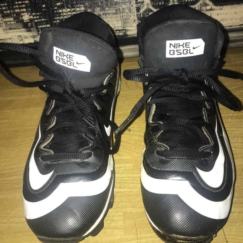 Nike BSBL Huarache cleats